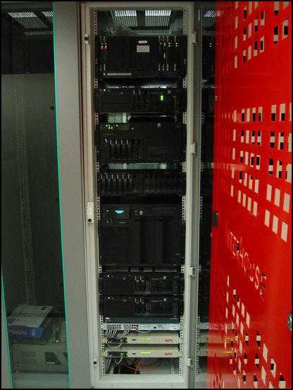 The now-filled-with-servers rack, tada!