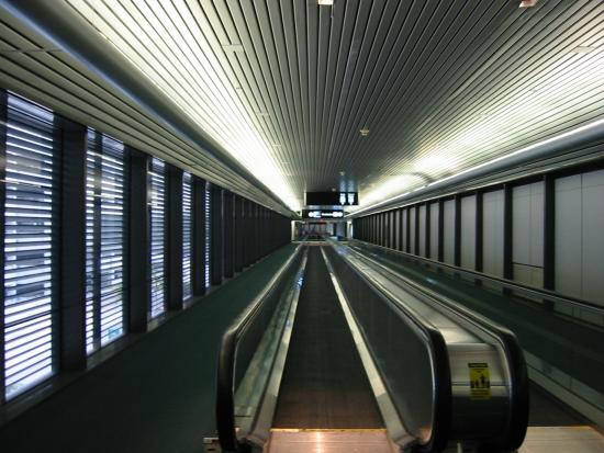 L'interminable et glacial aéroport de Miami...