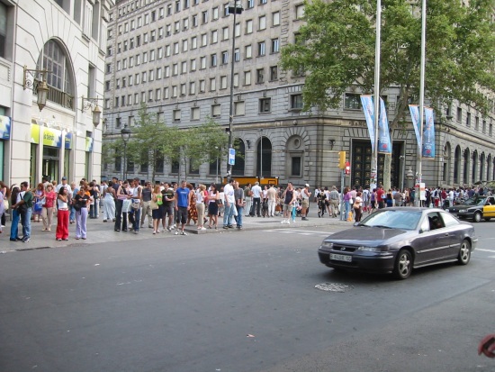 The center of Barcelona, crowded on a saturday afternoon