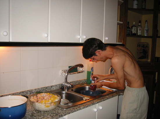 Fred trying to get the chili out of the jar... 10 minutes!