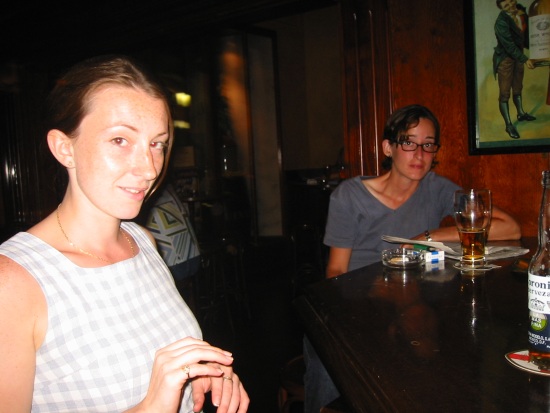 Isèle in an Irish Pub