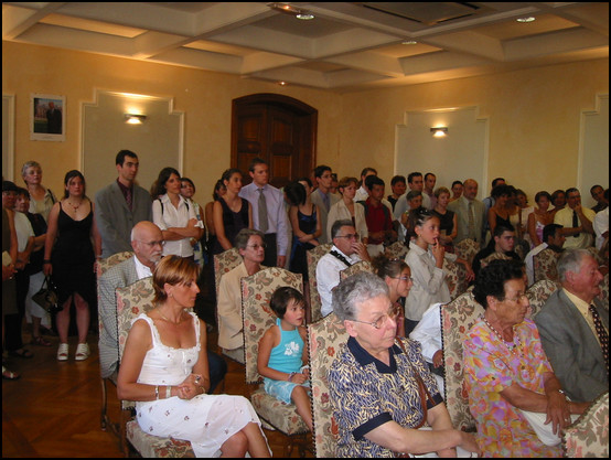 L'assemblée dans la mairie, très sage aussi :-)