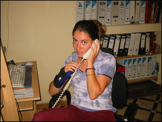 Anne-Lise dans son bureau