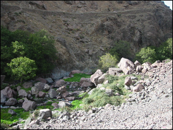 La vallée au pied d'Aremdt