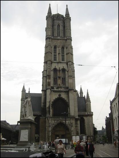 La cathédrale St Bavon