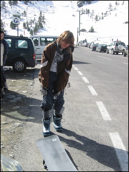 Tatiana lacing her boots